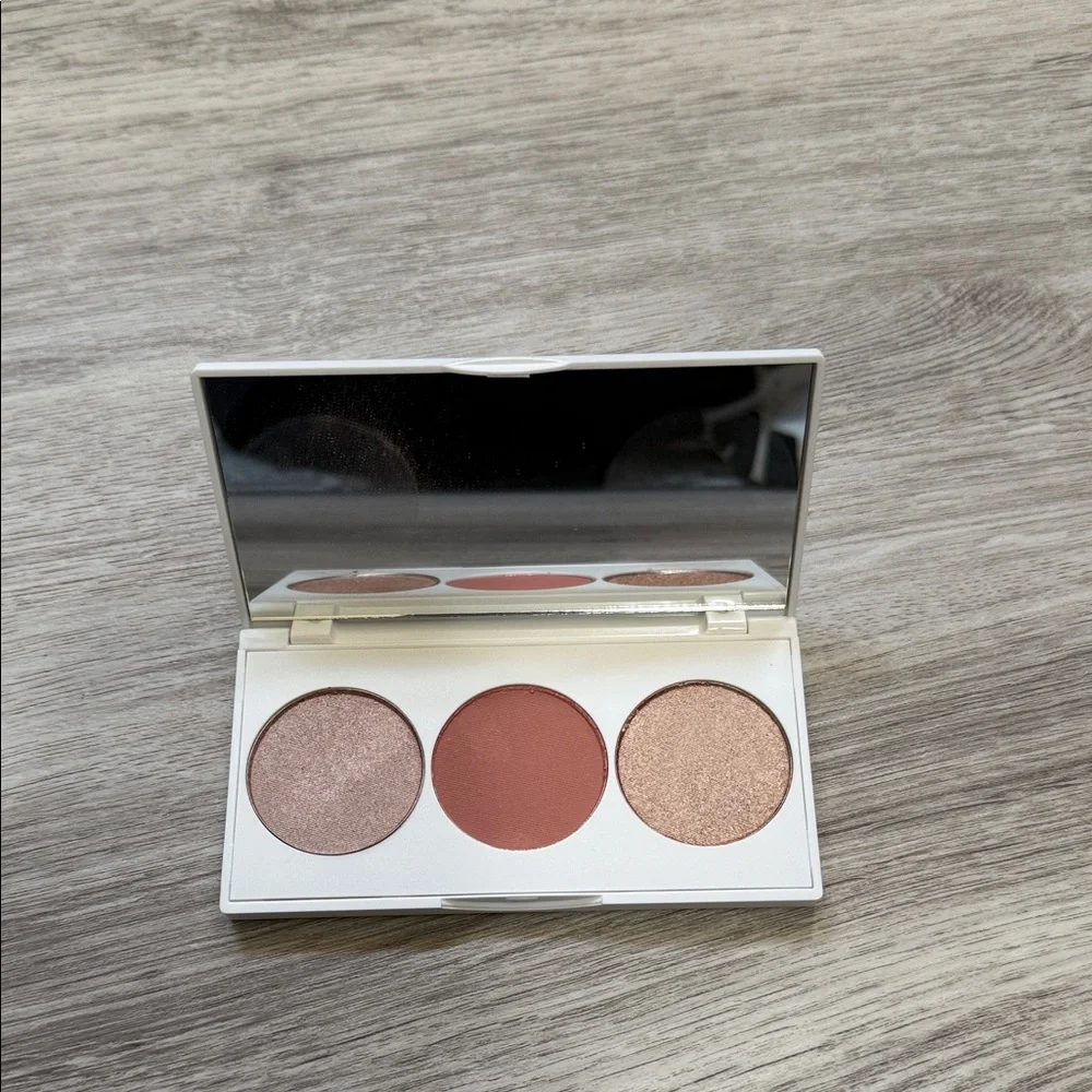 OFRA Madison Miller Eyeshadow Palette